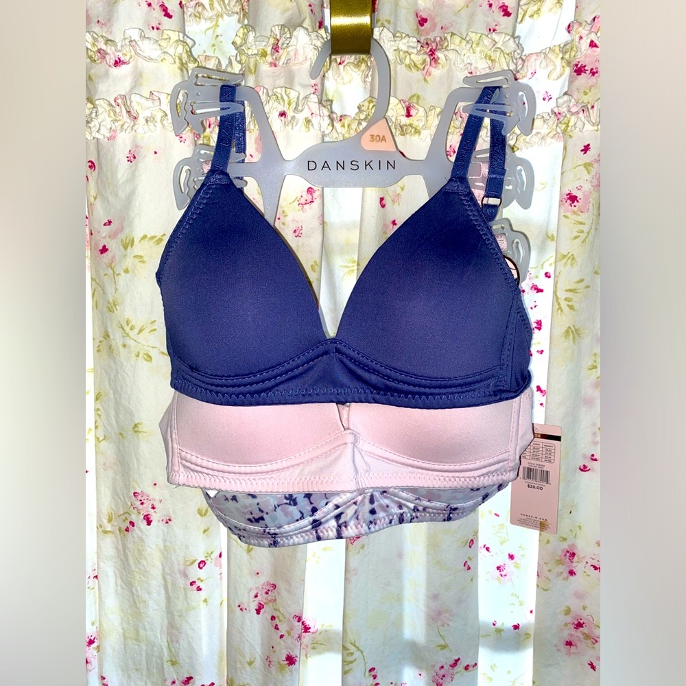 NWT Danceskin 3 Bra set size 30A